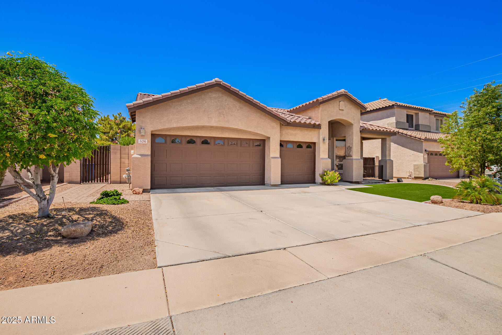 526 N MERINO --