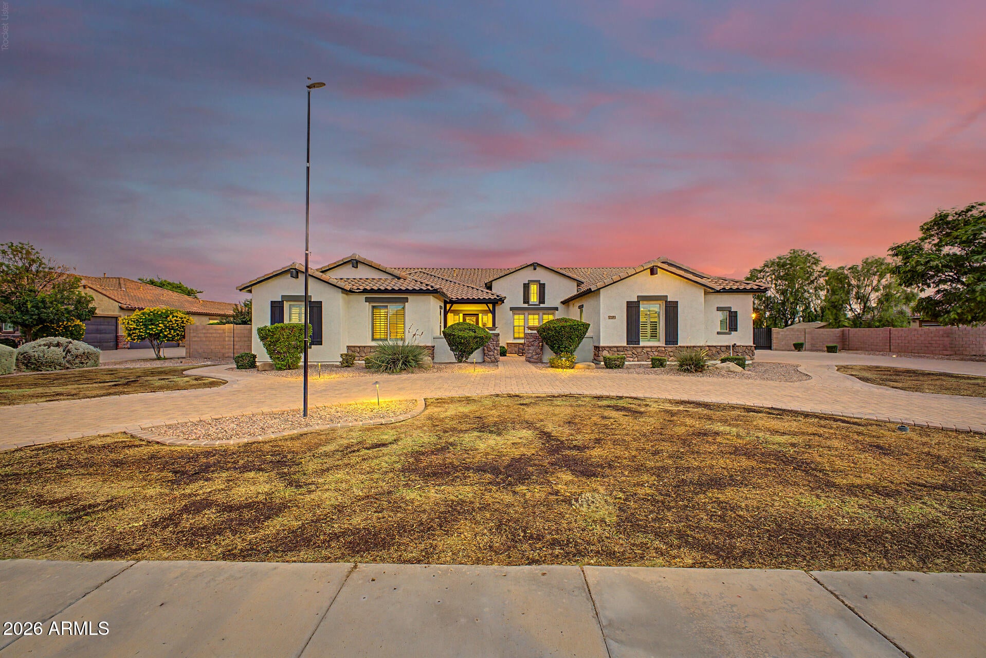 7293 W FALLEN LEAF Lane