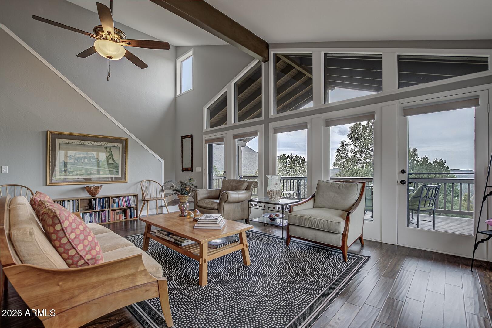 6073 W Skyview Circle