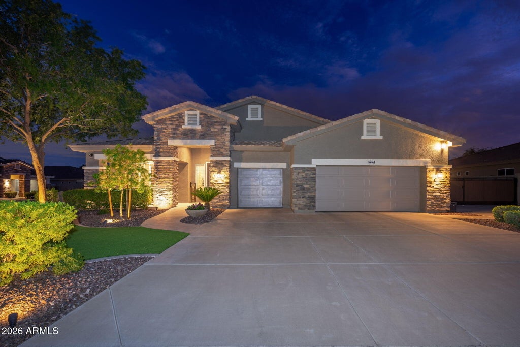 Photo of 9841 W Quail Track Drive, Peoria, AZ 85383 (MLS # 7078784)