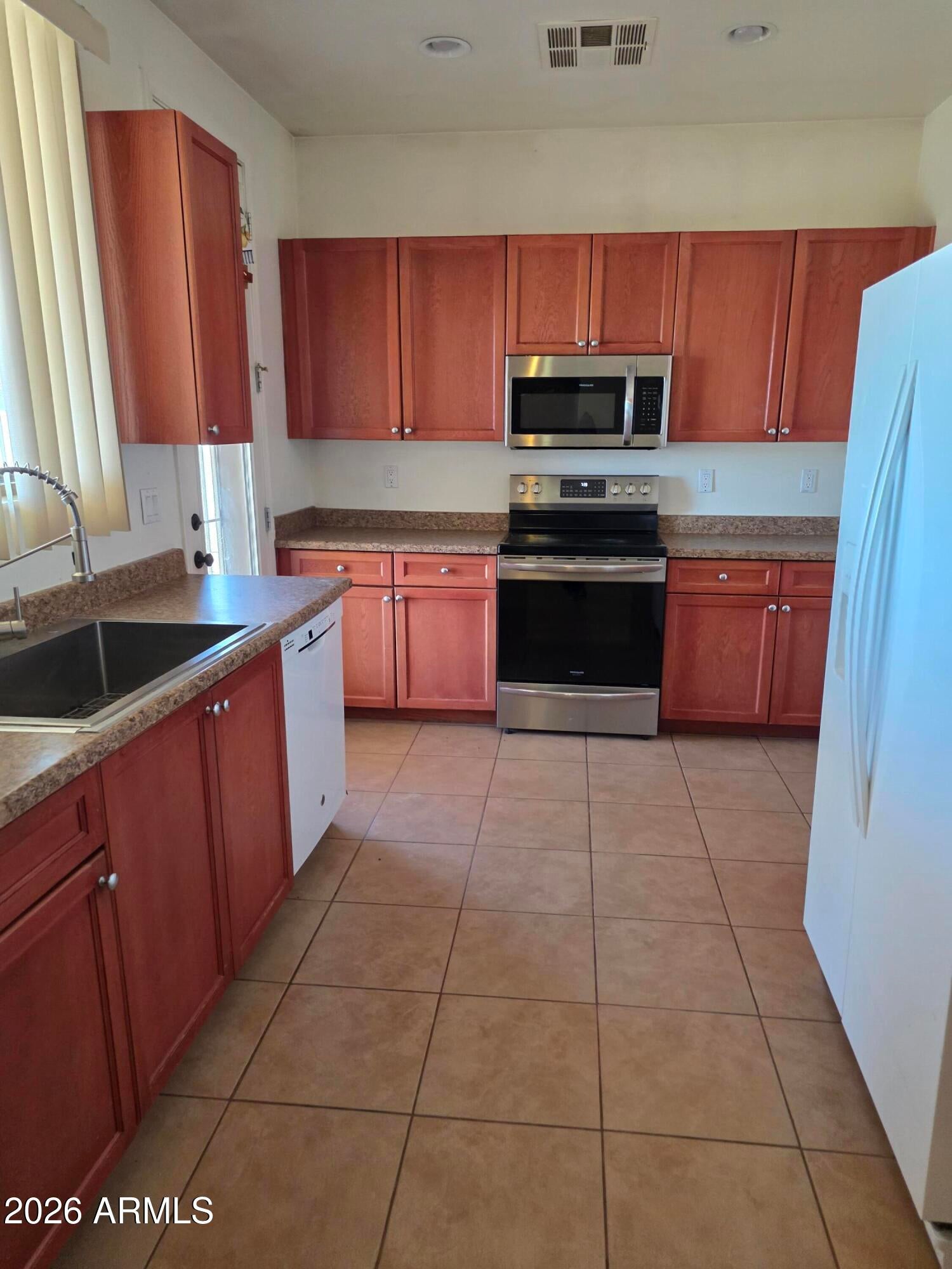 12600 W DIAZ Drive