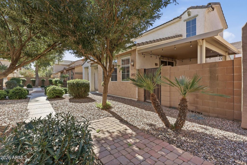 Photo of 4027 E Milky Way, Gilbert, AZ 85295 (MLS # 6964369)