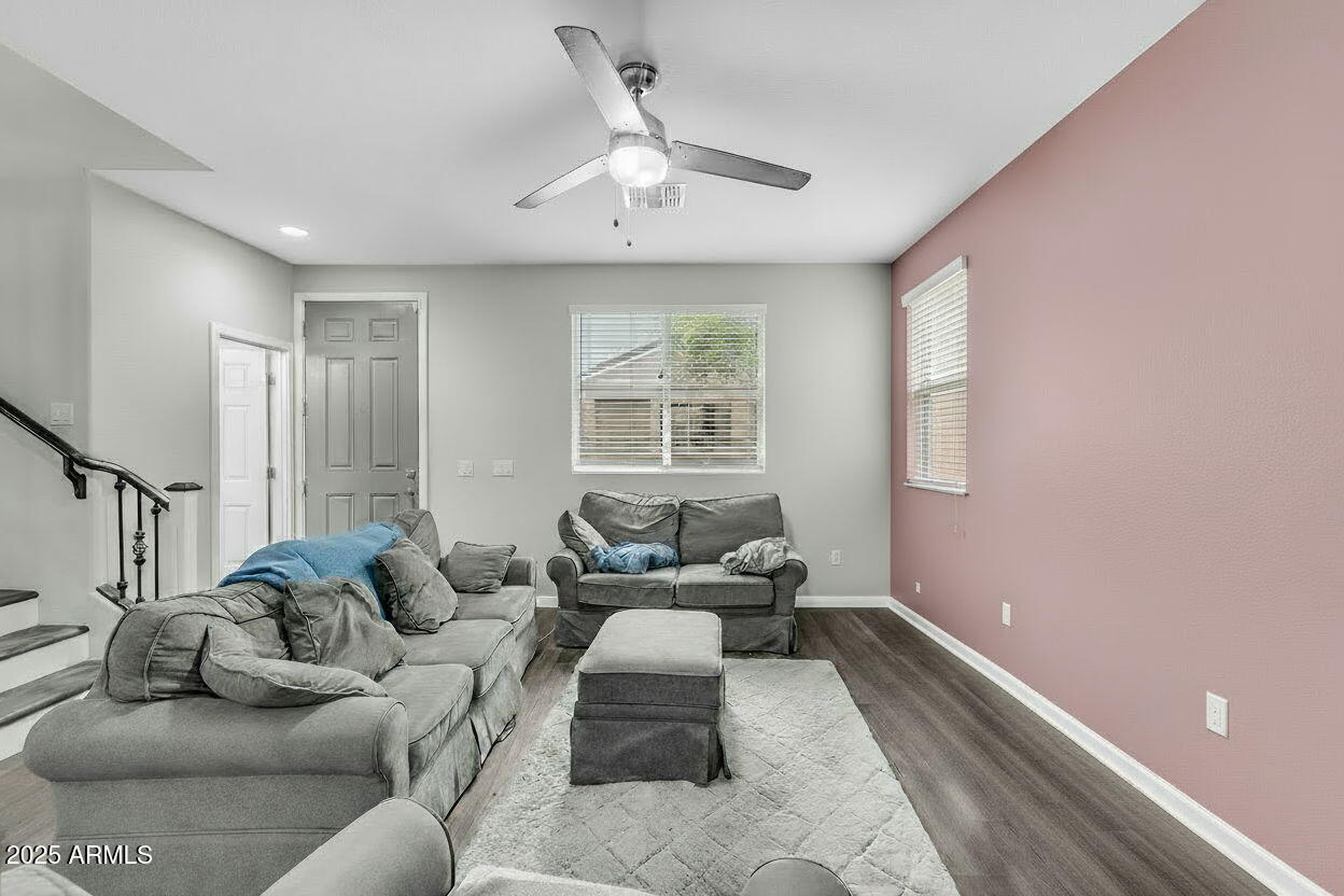 2366 N 73RD Lane