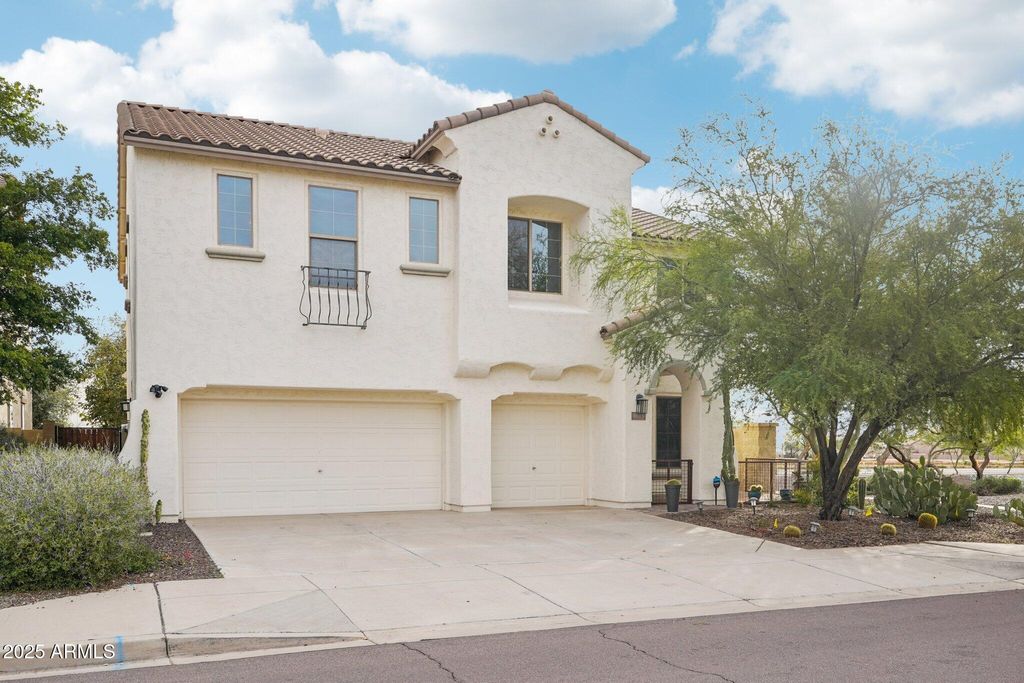 Photo of 8665 N 179th Drive, Waddell, AZ 85355 (MLS # 6959509)