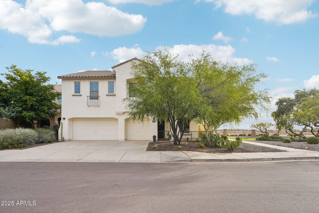 Photo of 8665 N 179th Drive, Waddell, AZ 85355 (MLS # 6959509)