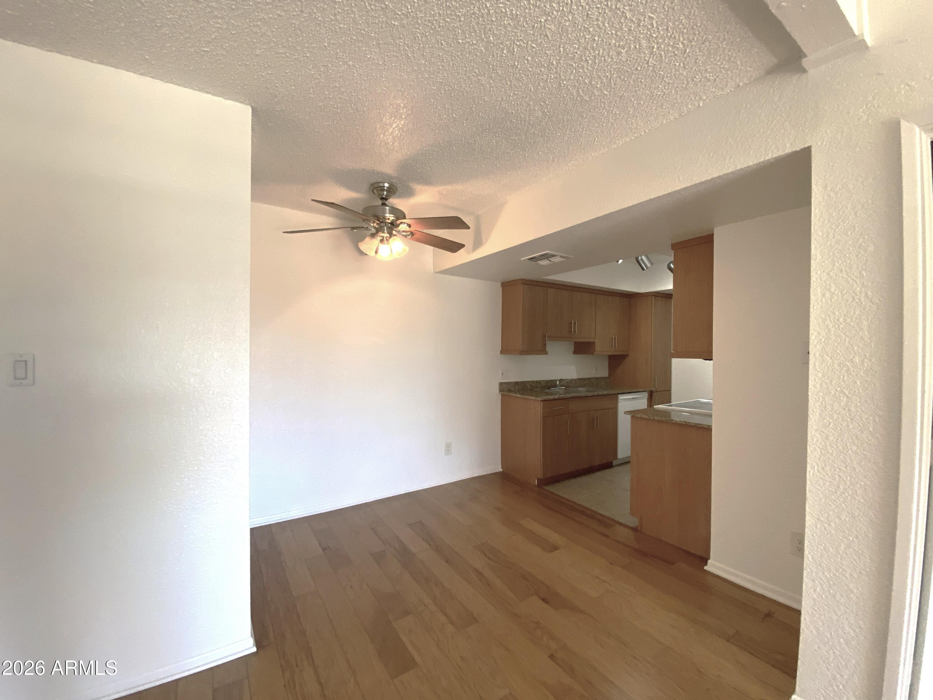 7350 N Via Paseo Del Sur Apt R205