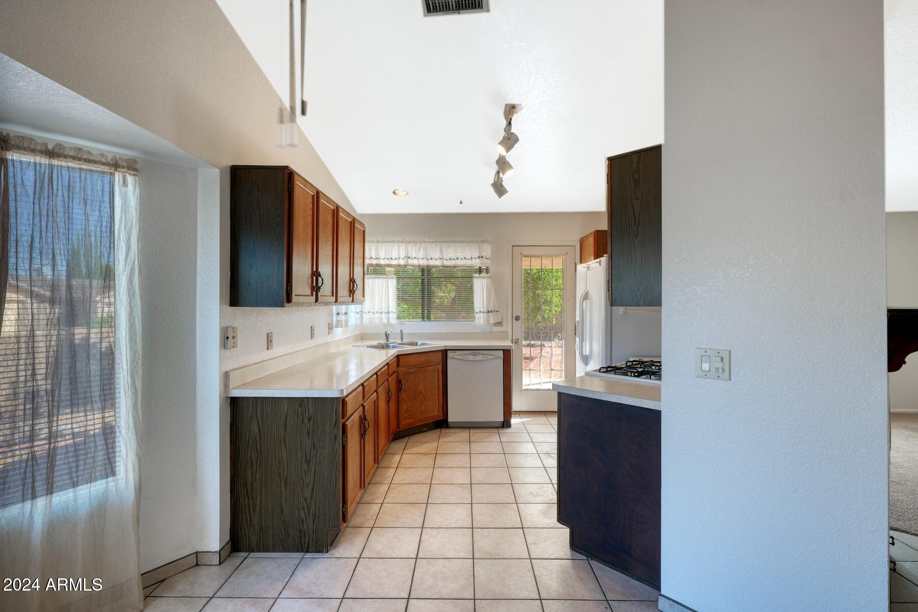 EAGLE RIDGE AMENDED - Residential
