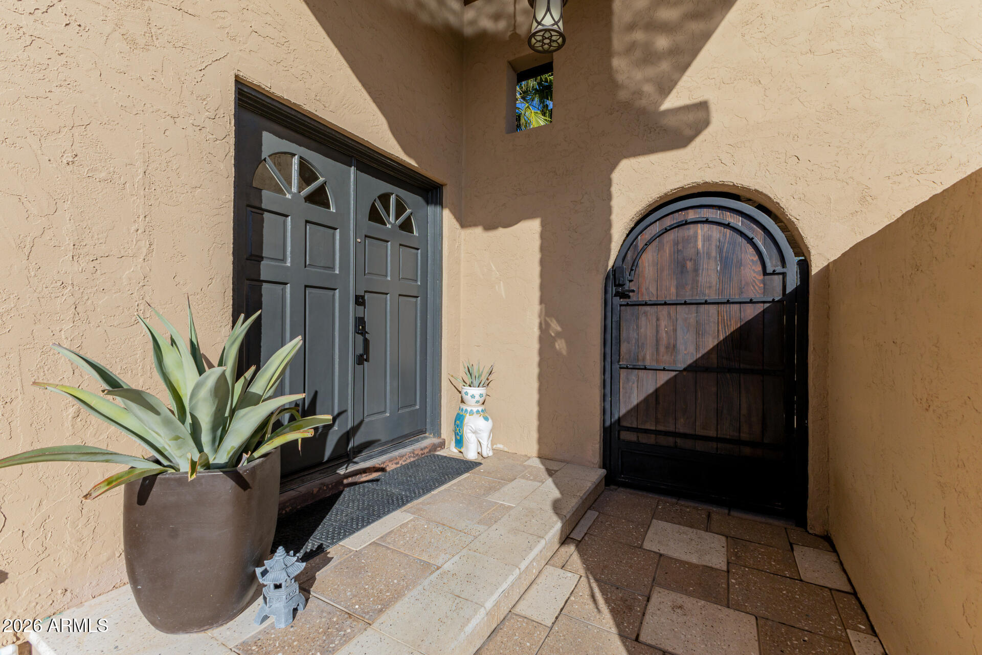 7638 E EDGEMONT Avenue