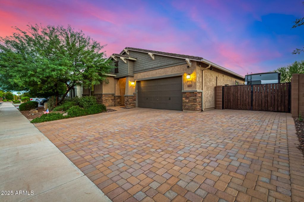 Photo of 18377 W Elm Street, Goodyear, AZ 85395 (MLS # 6933594)