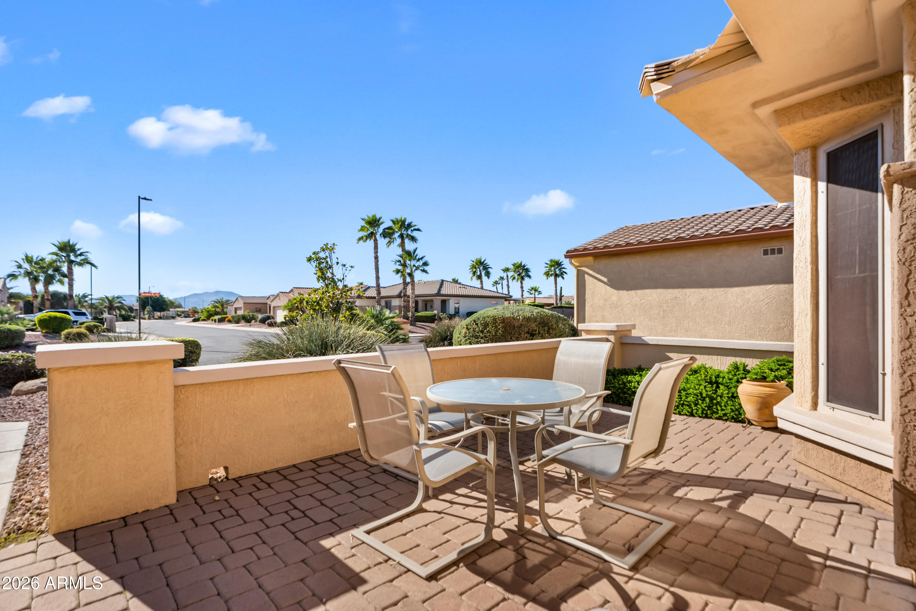 17372 W HERMOSA Drive