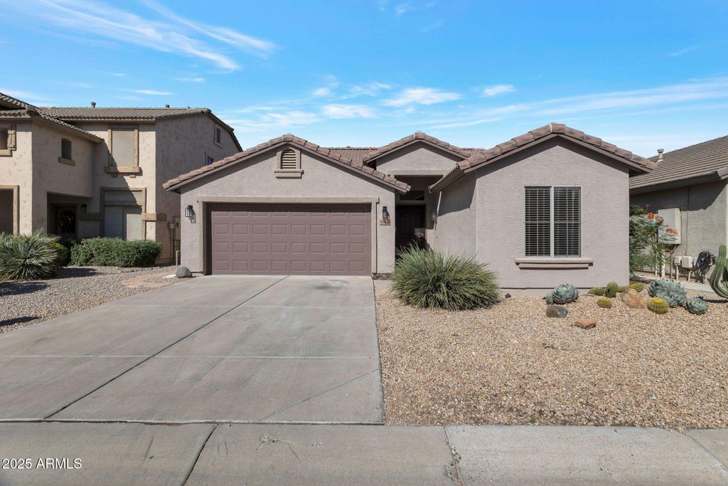 Photo of 34042 N 44th Place, Cave Creek, AZ 85331 (MLS # 6922489)