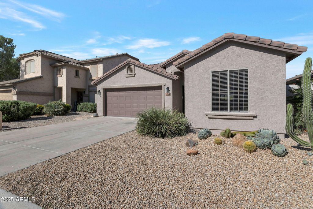 Photo of 34042 N 44th Place, Cave Creek, AZ 85331 (MLS # 6922489)