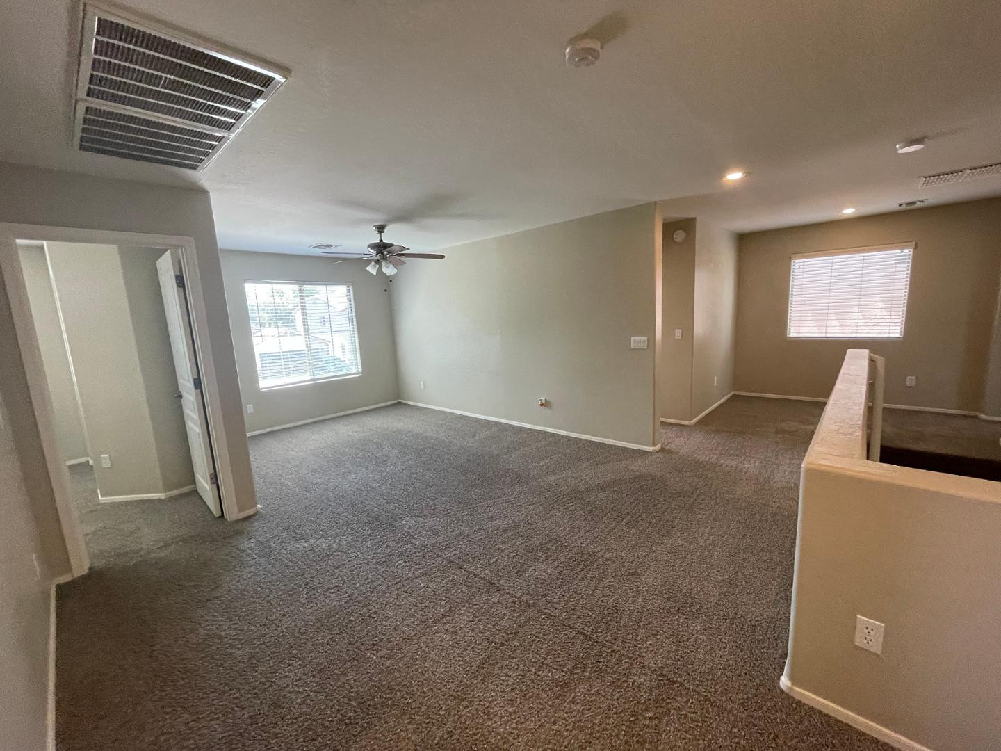 1818 W Desert Seasons Drive