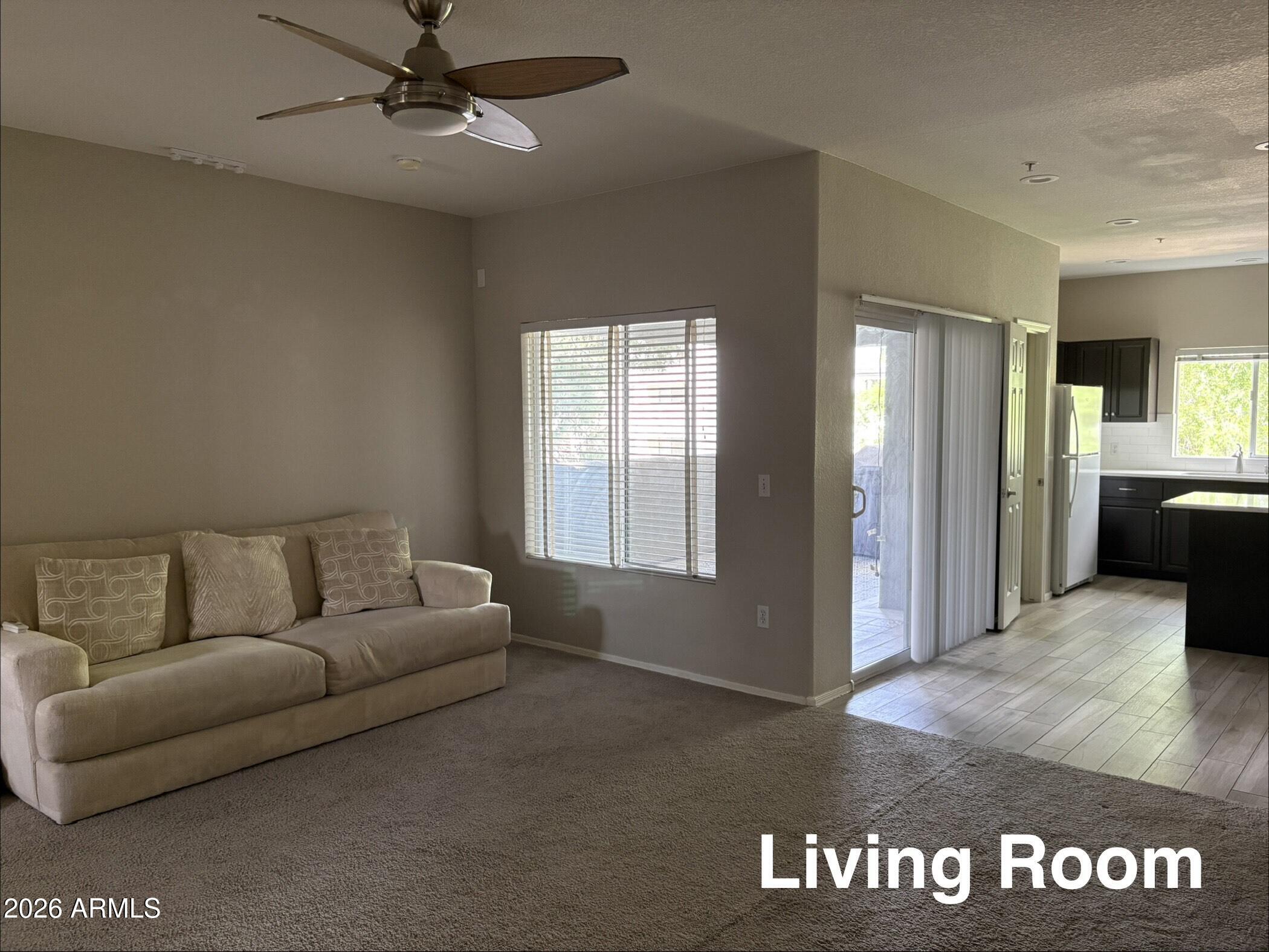 7401 W ARROWHEAD CLUBHOUSE Drive 2071