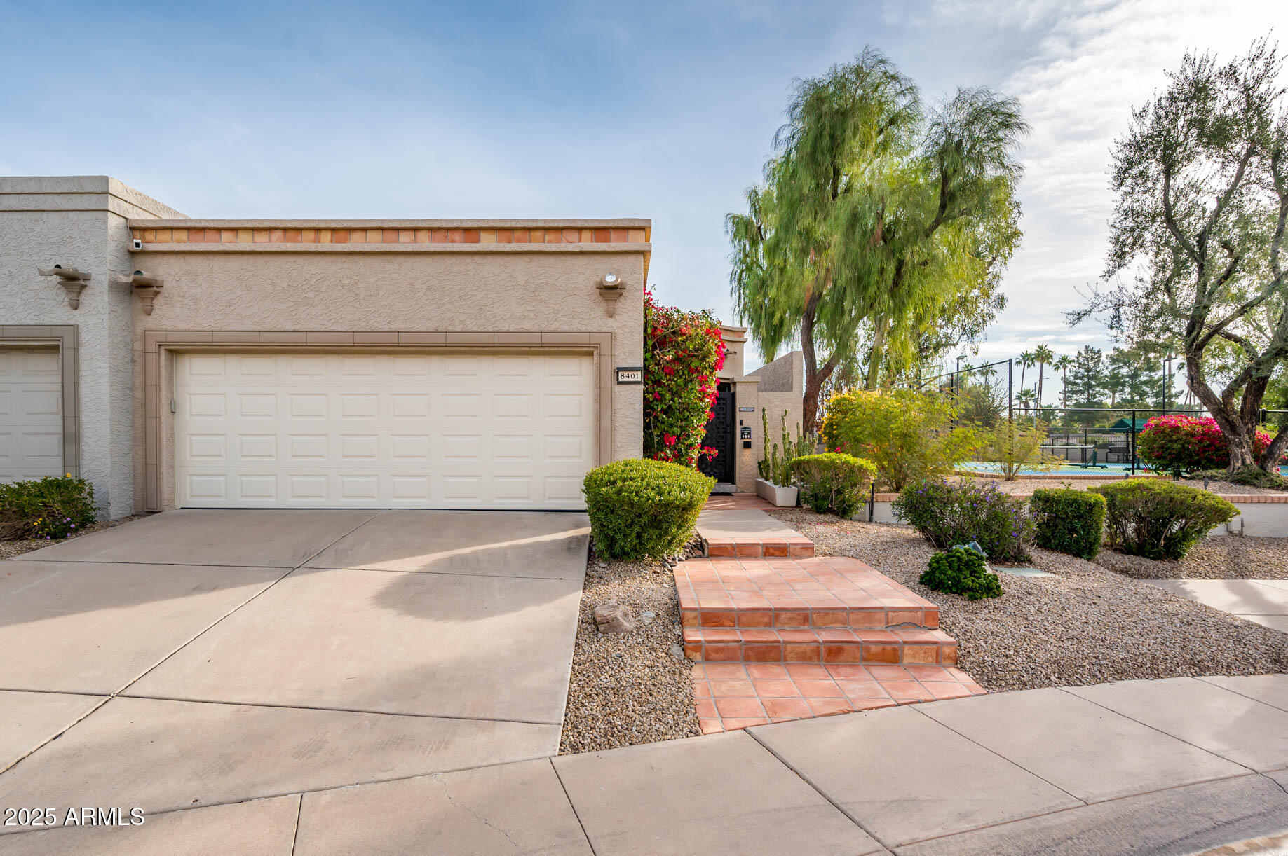 8401 N 84TH Place