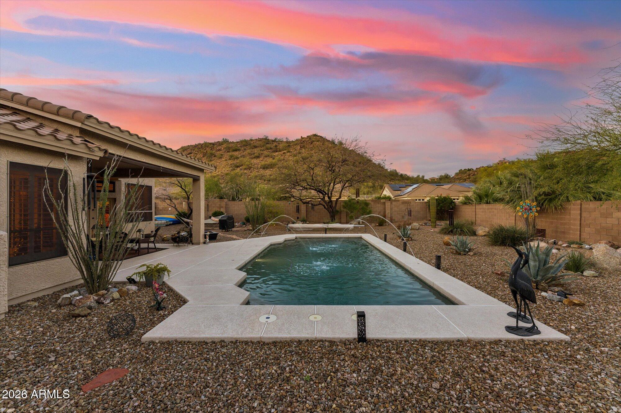 2523 N VIA SERENA Circle