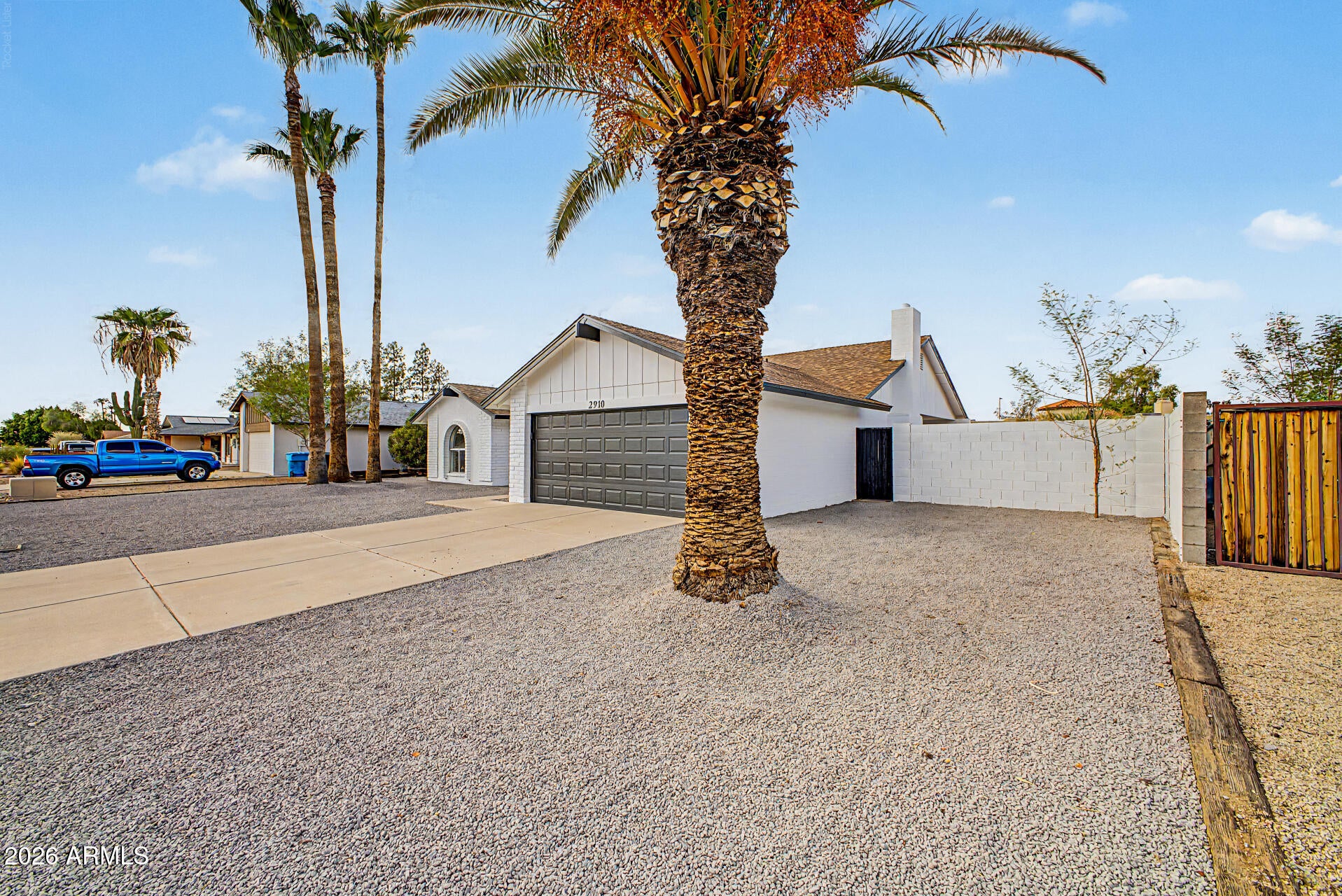 2910 W SANDRA Terrace