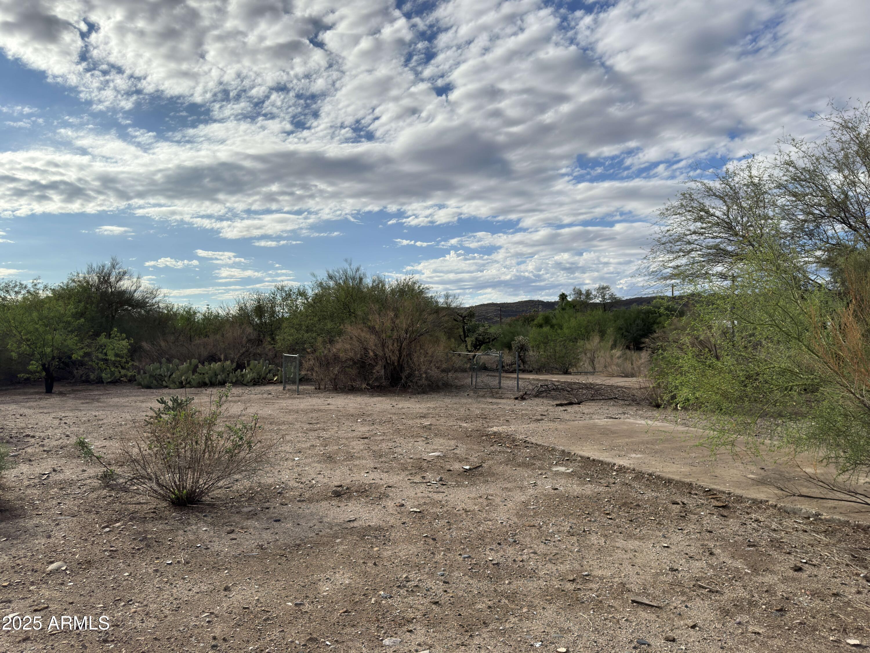 268 E QUEEN CREEK Drive 121,122,123