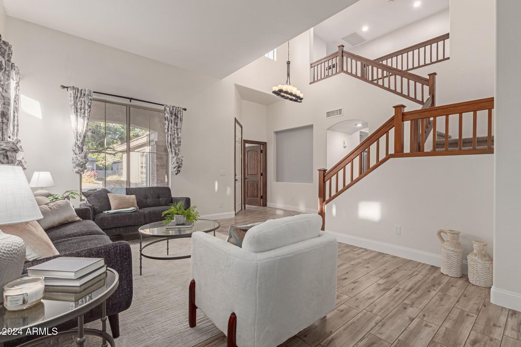 Photo of 563 E Krista Way, Tempe, AZ 85284 (MLS # 6954249)