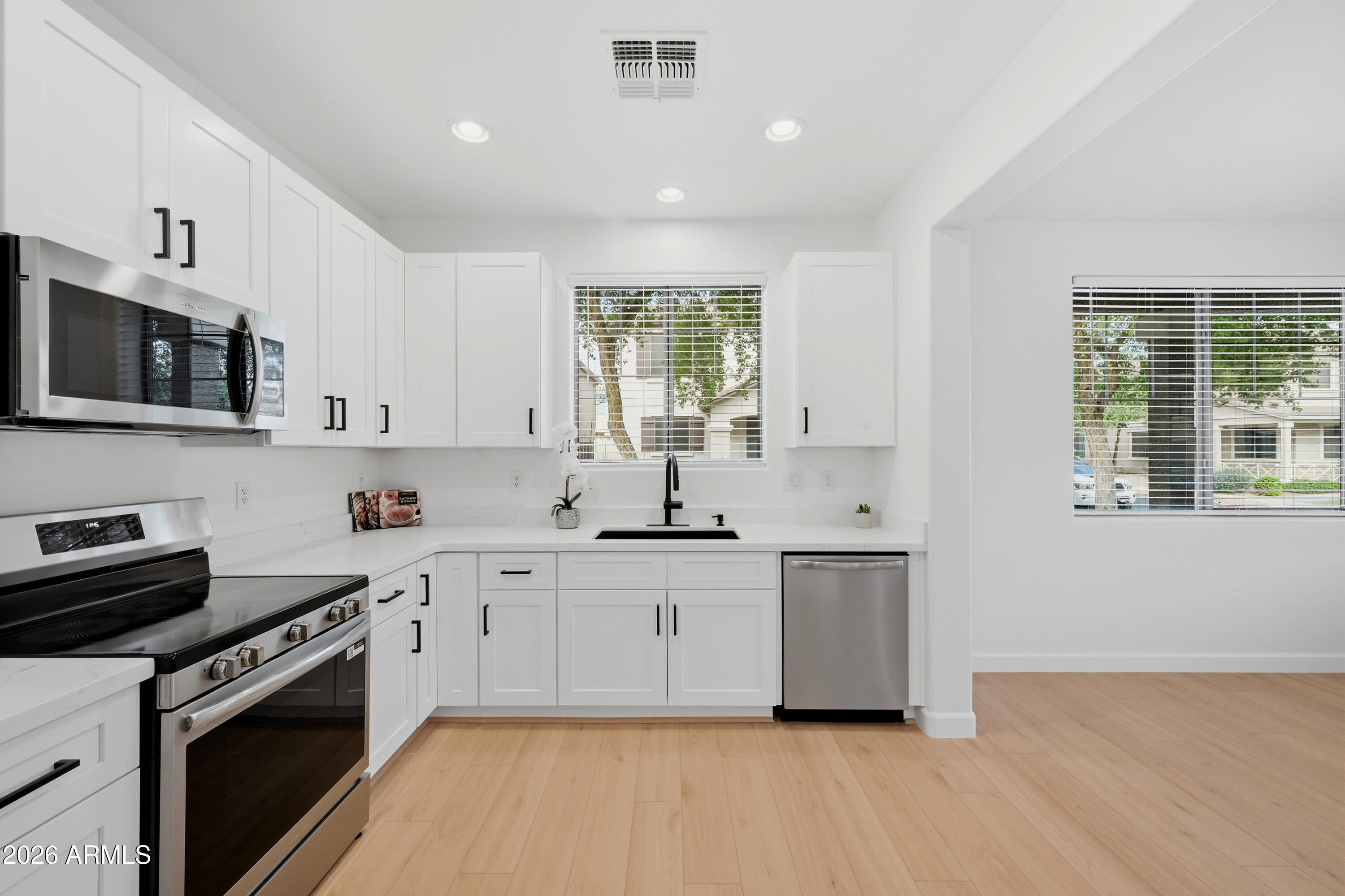 3912 S NAPA Lane