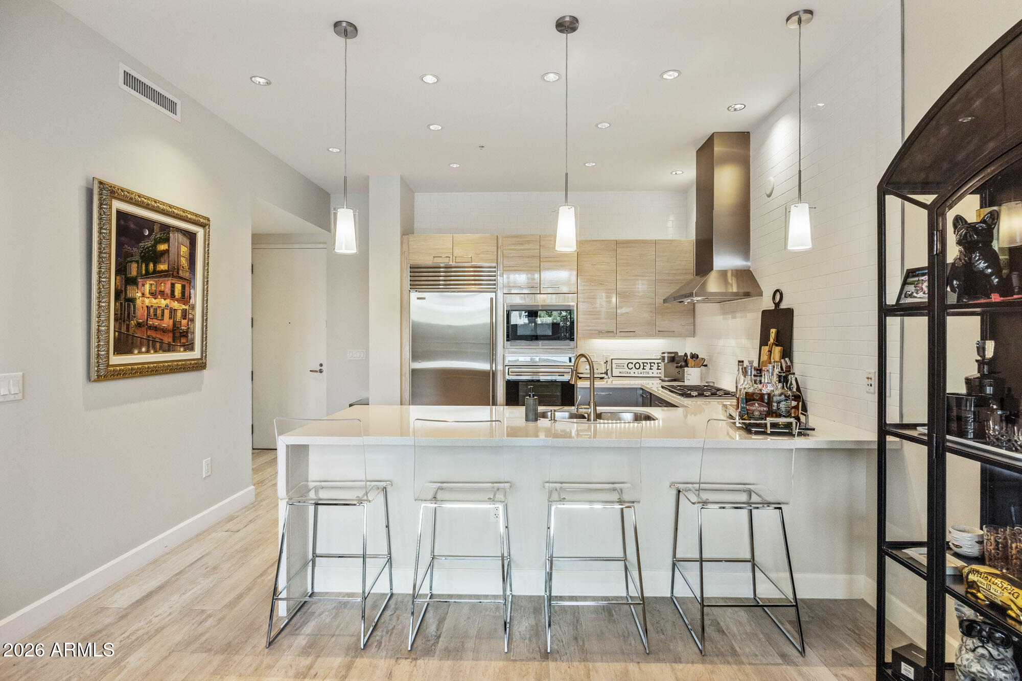 15215 N KIERLAND Boulevard 101