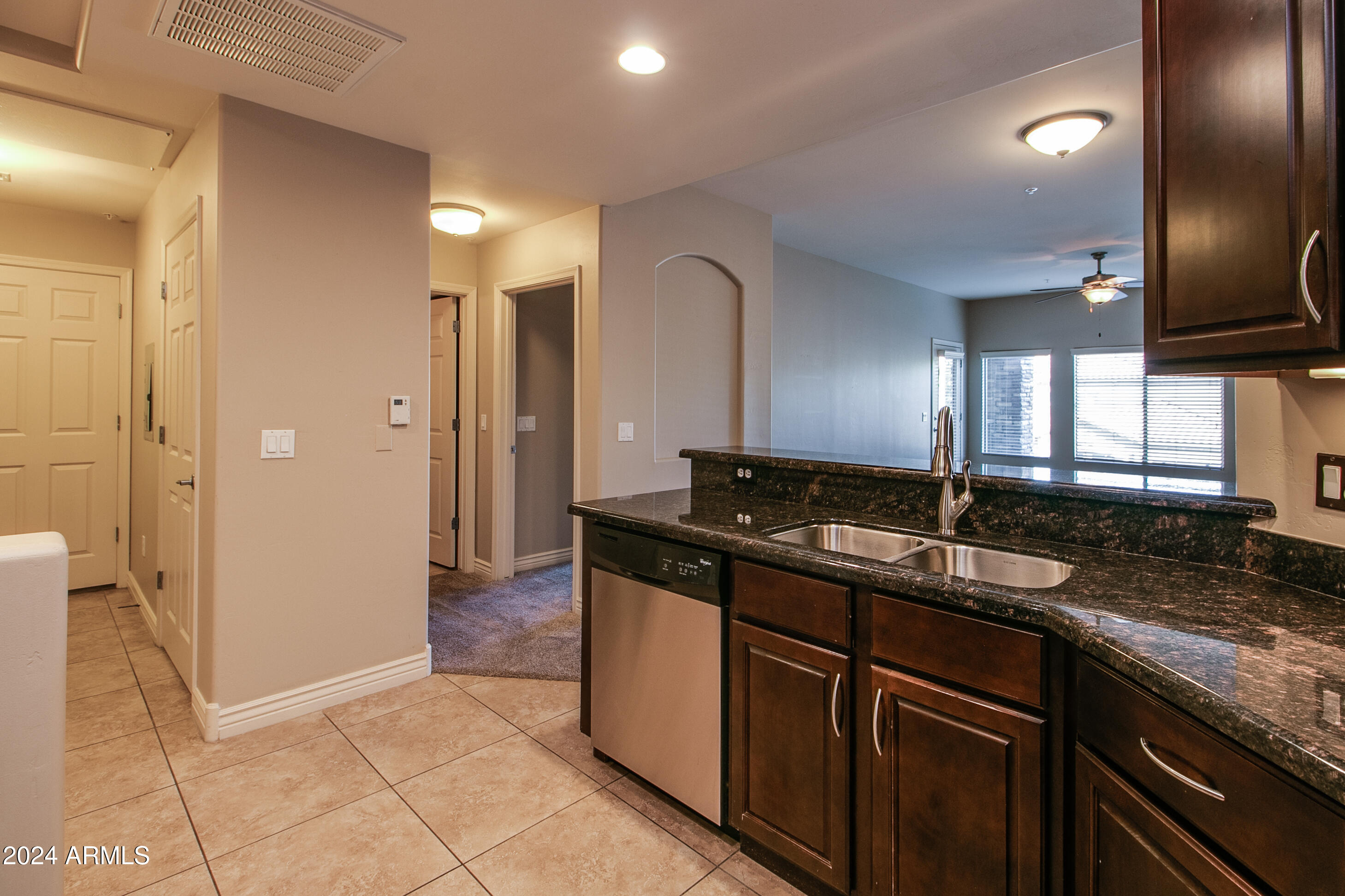 5350 E DEER VALLEY Drive 2268