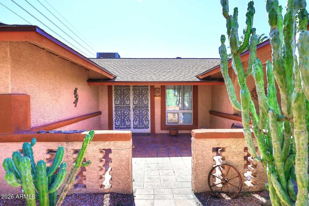 Photo of 9901 W Peoria Avenue, Sun City, AZ 85351 (MLS # 6994252)