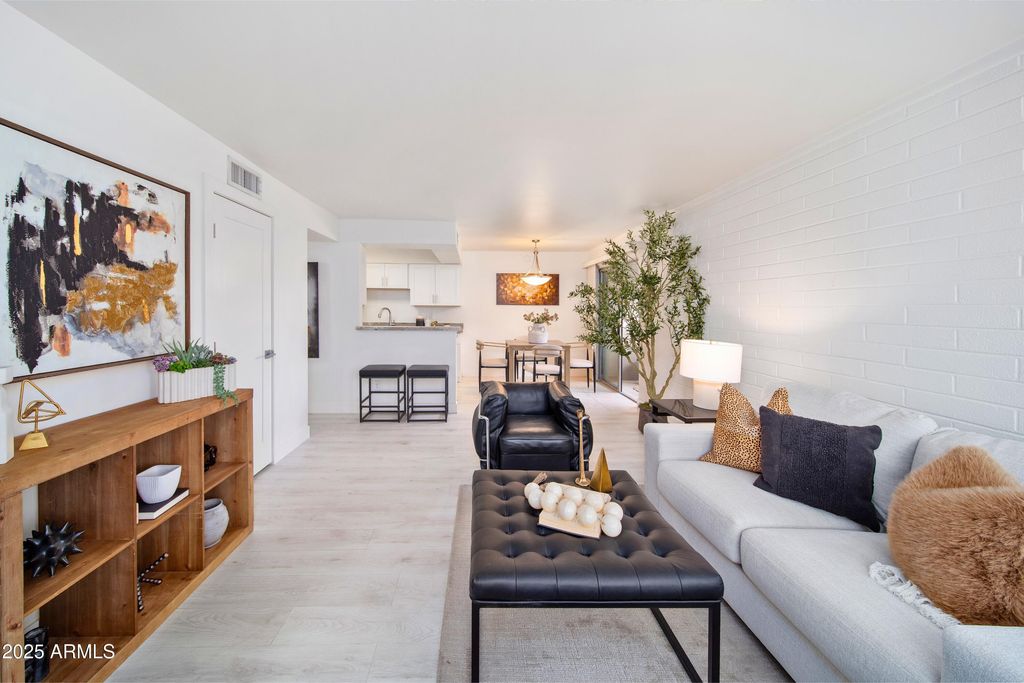 Photo of 4917 N 73rd Street #9, Scottsdale, AZ 85251 (MLS # 6949563)