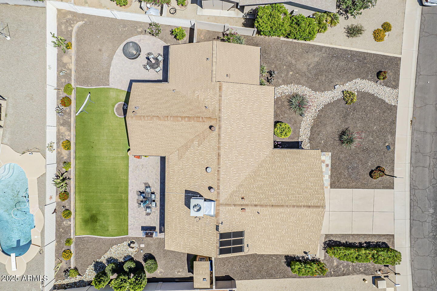 9466 E LAUREL Lane