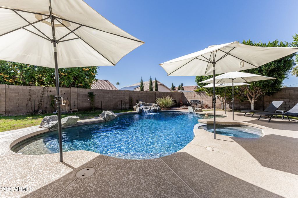 Photo of 12421 W Encanto Boulevard, Avondale, AZ 85392 (MLS # 6985739)