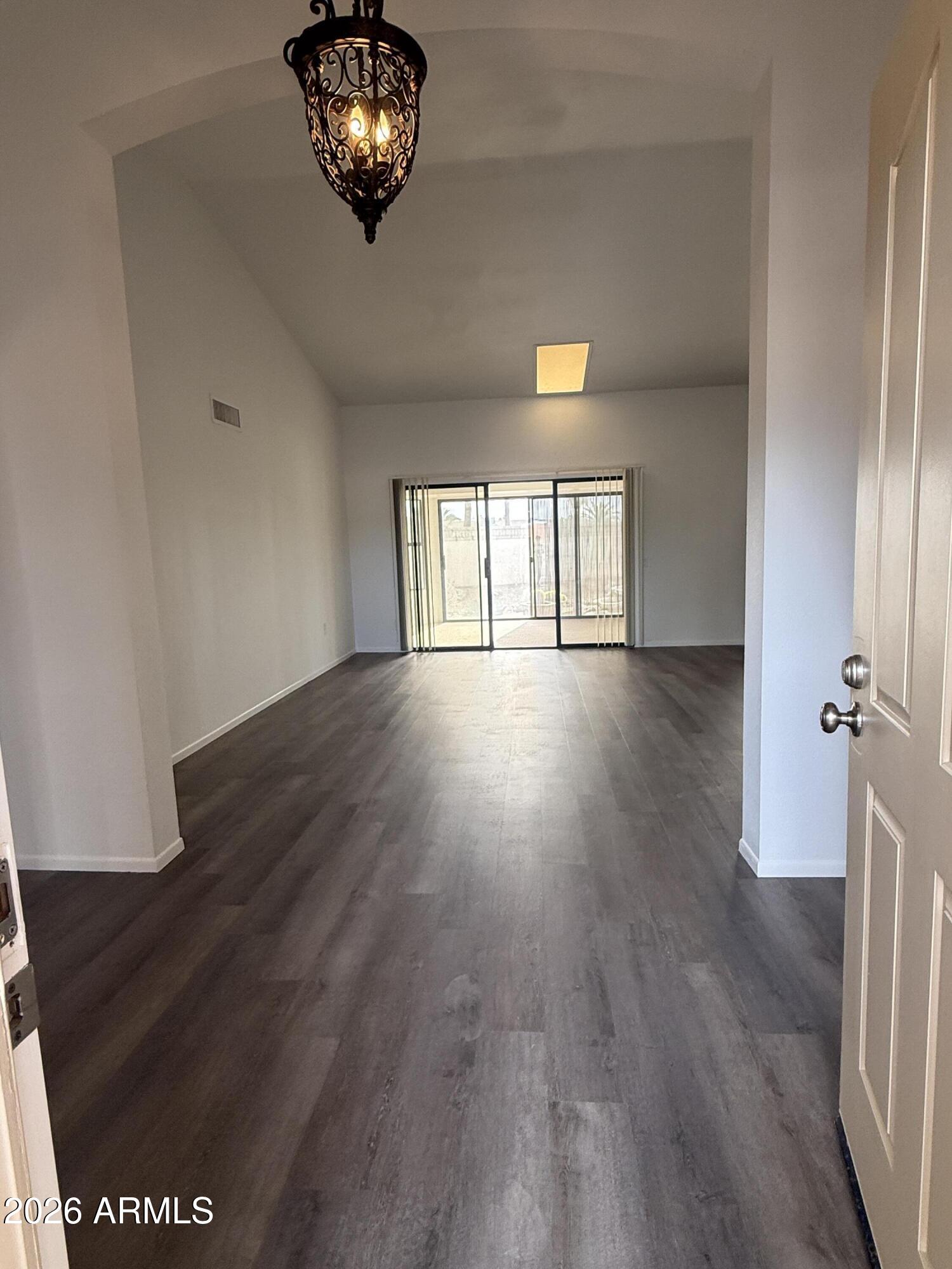 14427 W DESERT GLEN Drive