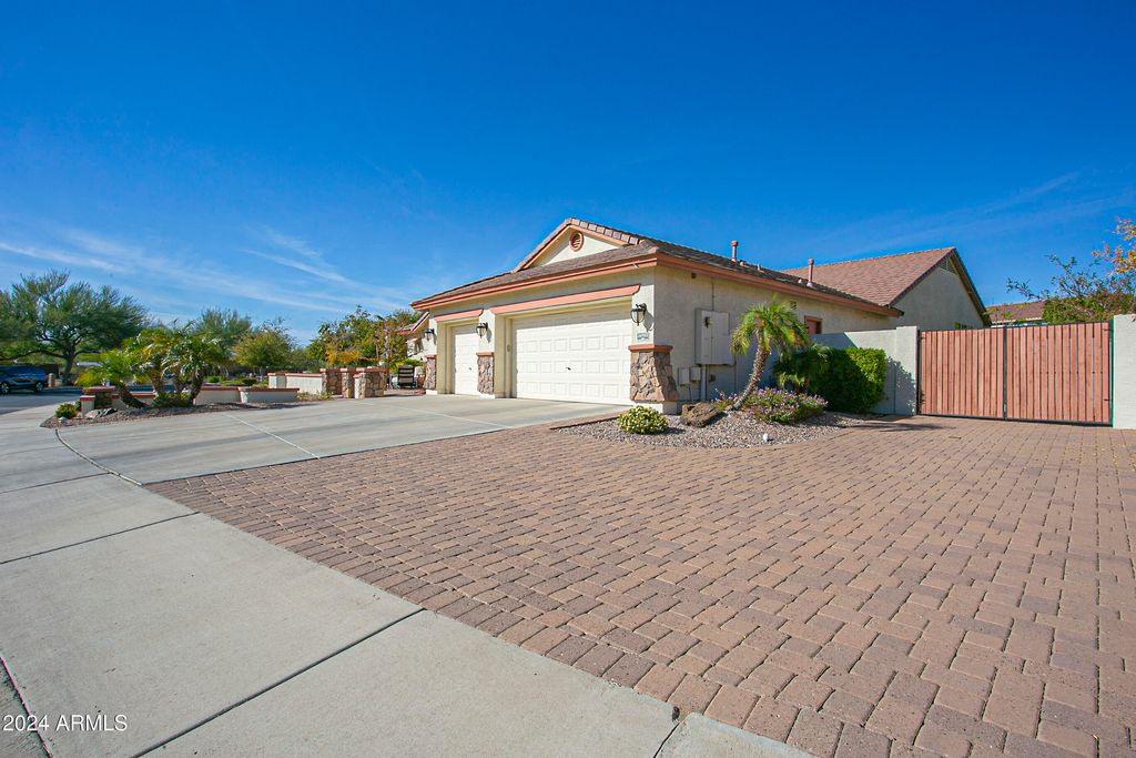 Photo of 26702 N 97th Lane, Peoria, AZ 85383 (MLS # 6968731)