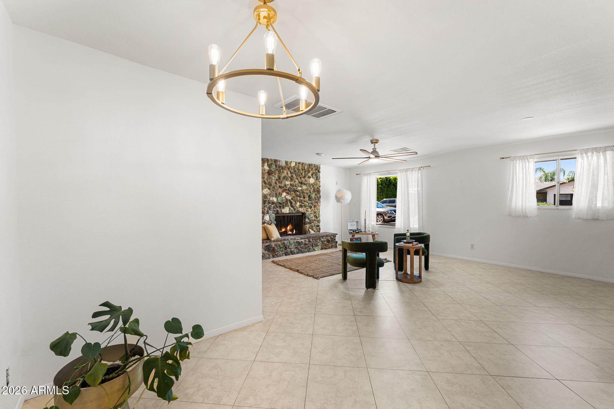 8509 E MACKENZIE Drive