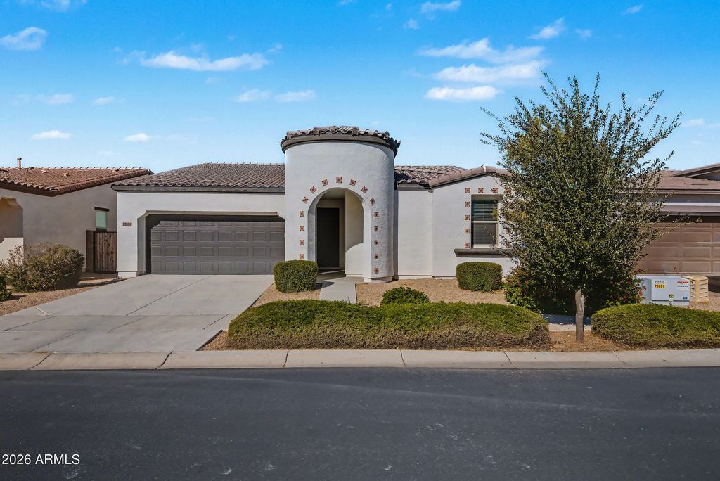 Photo of 22876 E Via Del Sol, Queen Creek, AZ 85142 (MLS # 6972048)