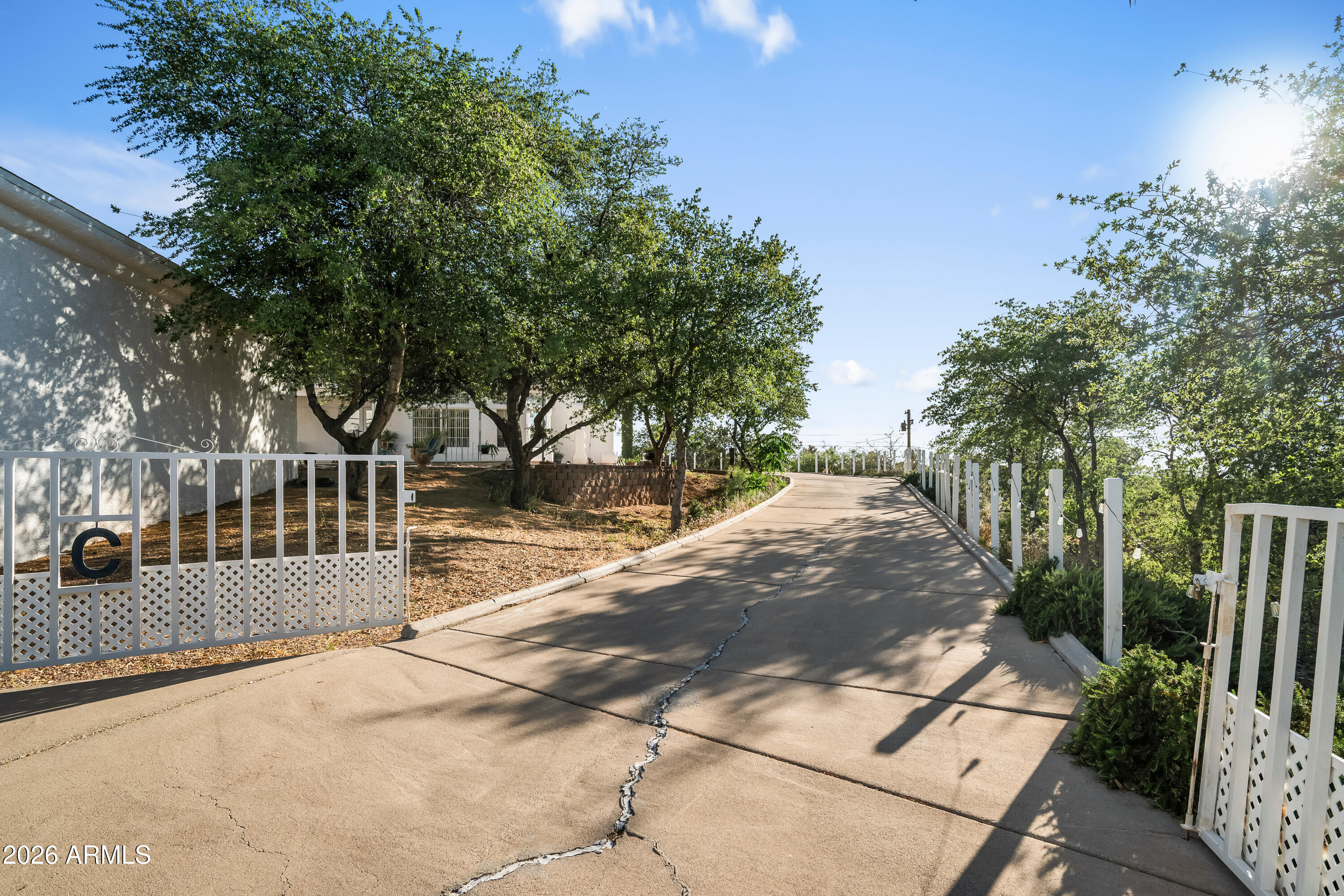 568 N Las Flores Drive