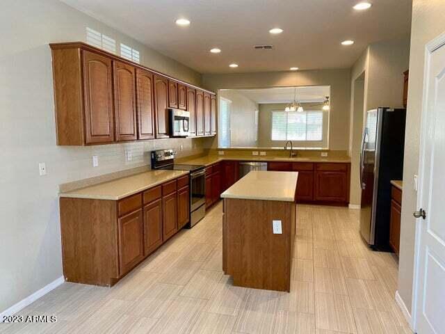654 W Desert Mountain Drive