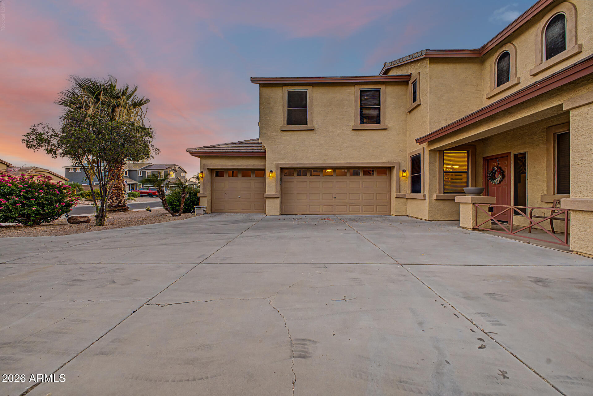 946 W GASCON Road