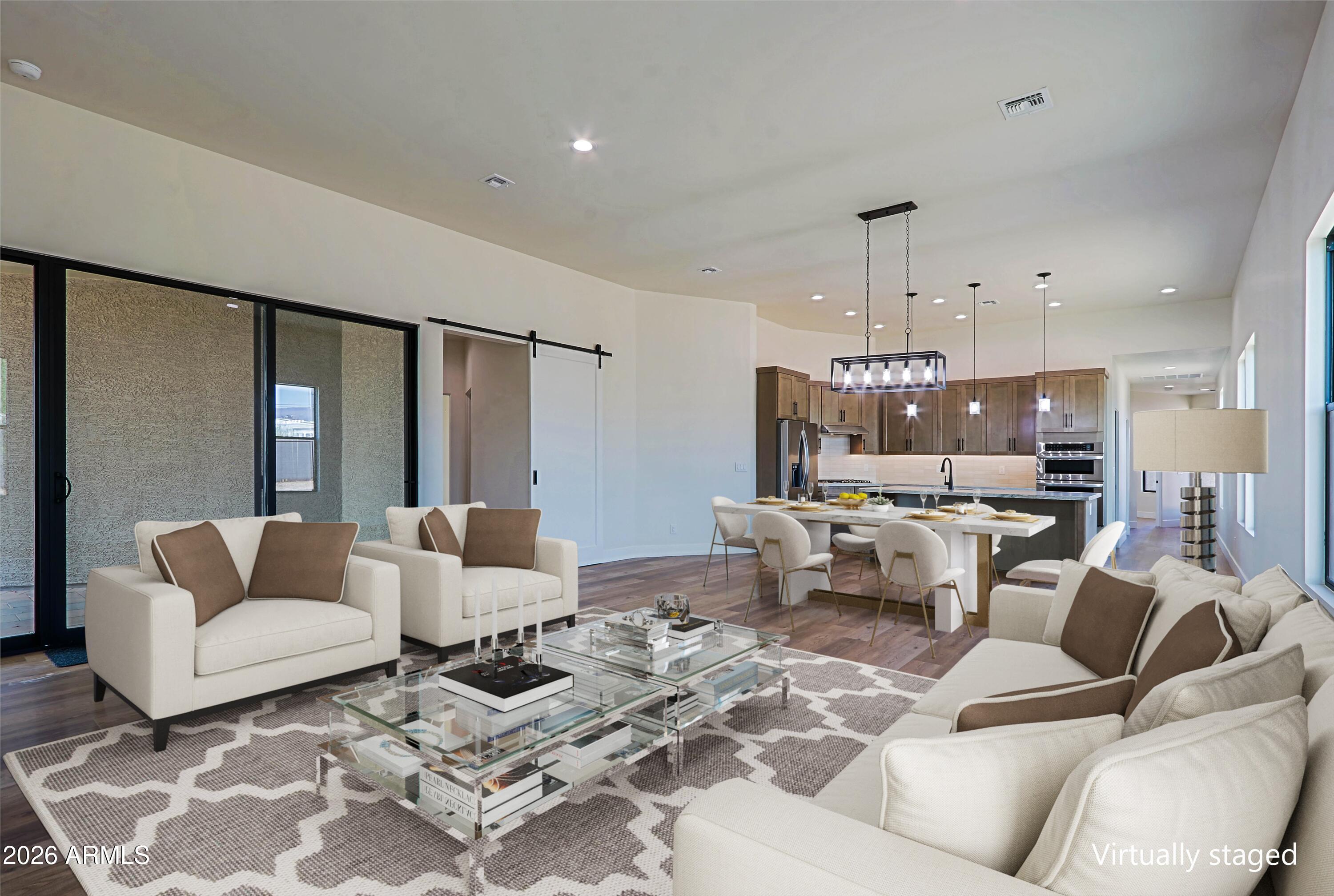 553 W CAVALRY Road