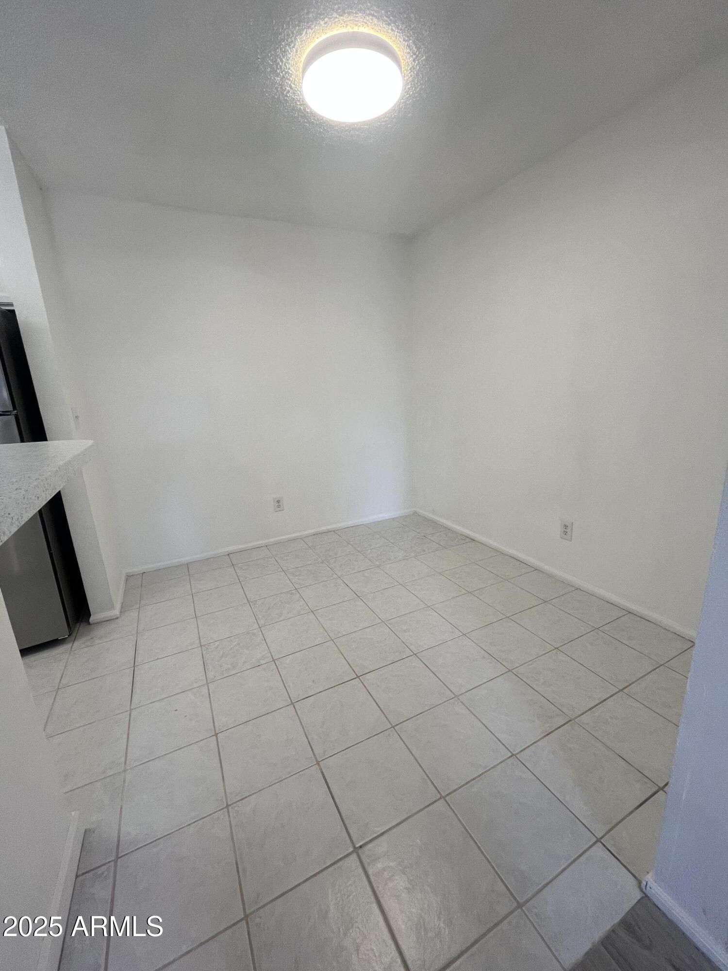 533 W Guadalupe Road 1110