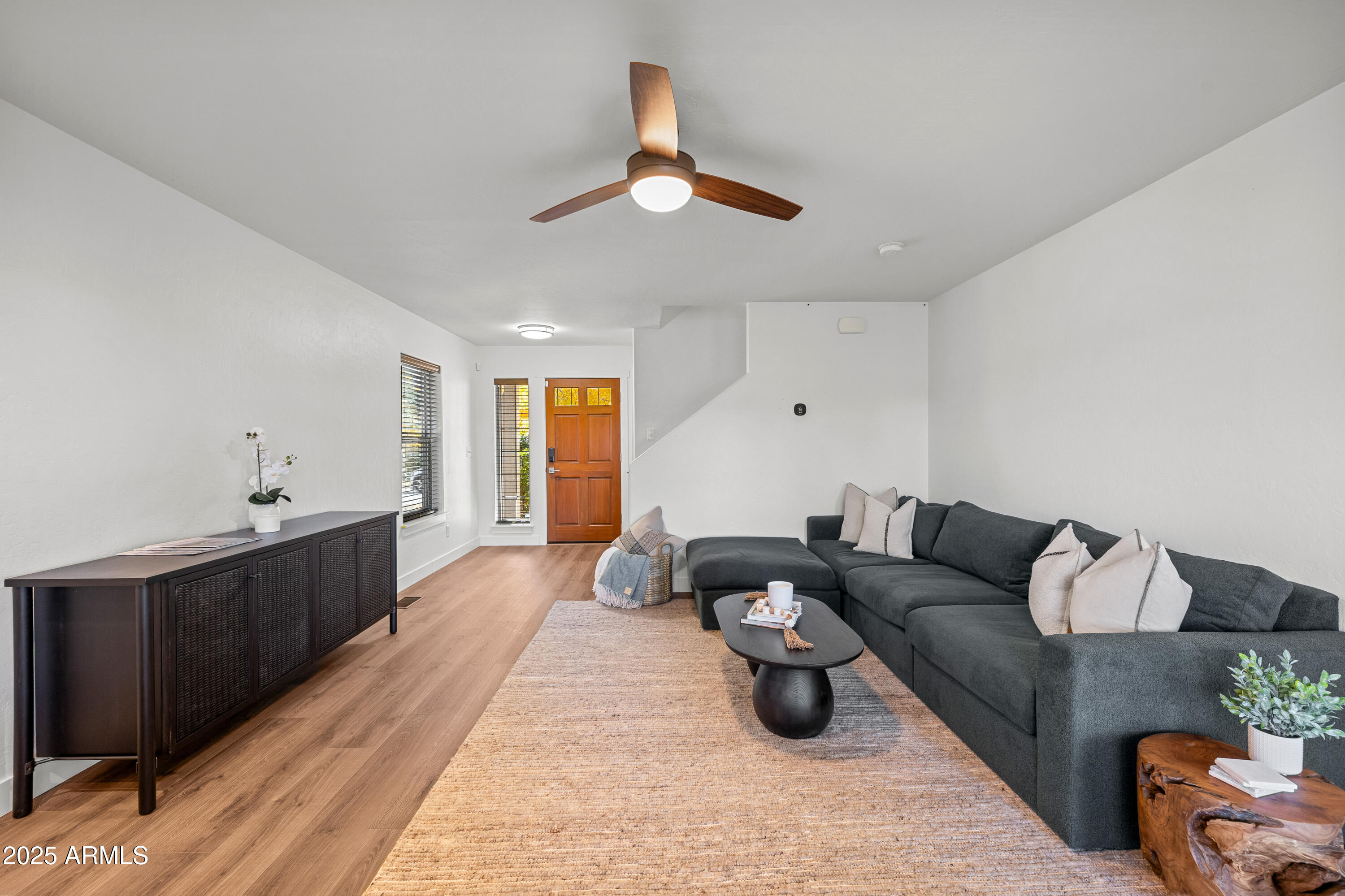 MOUNTAIN OAKS - Residential