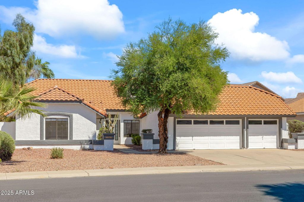 Photo of 1960 E Calle Monte Vista, Tempe, AZ 85284 (MLS # 6924802)