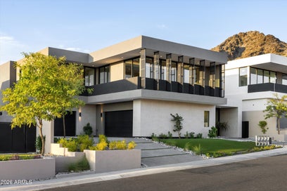 2228 E SOLAR Drive Phoenix AZ 85020