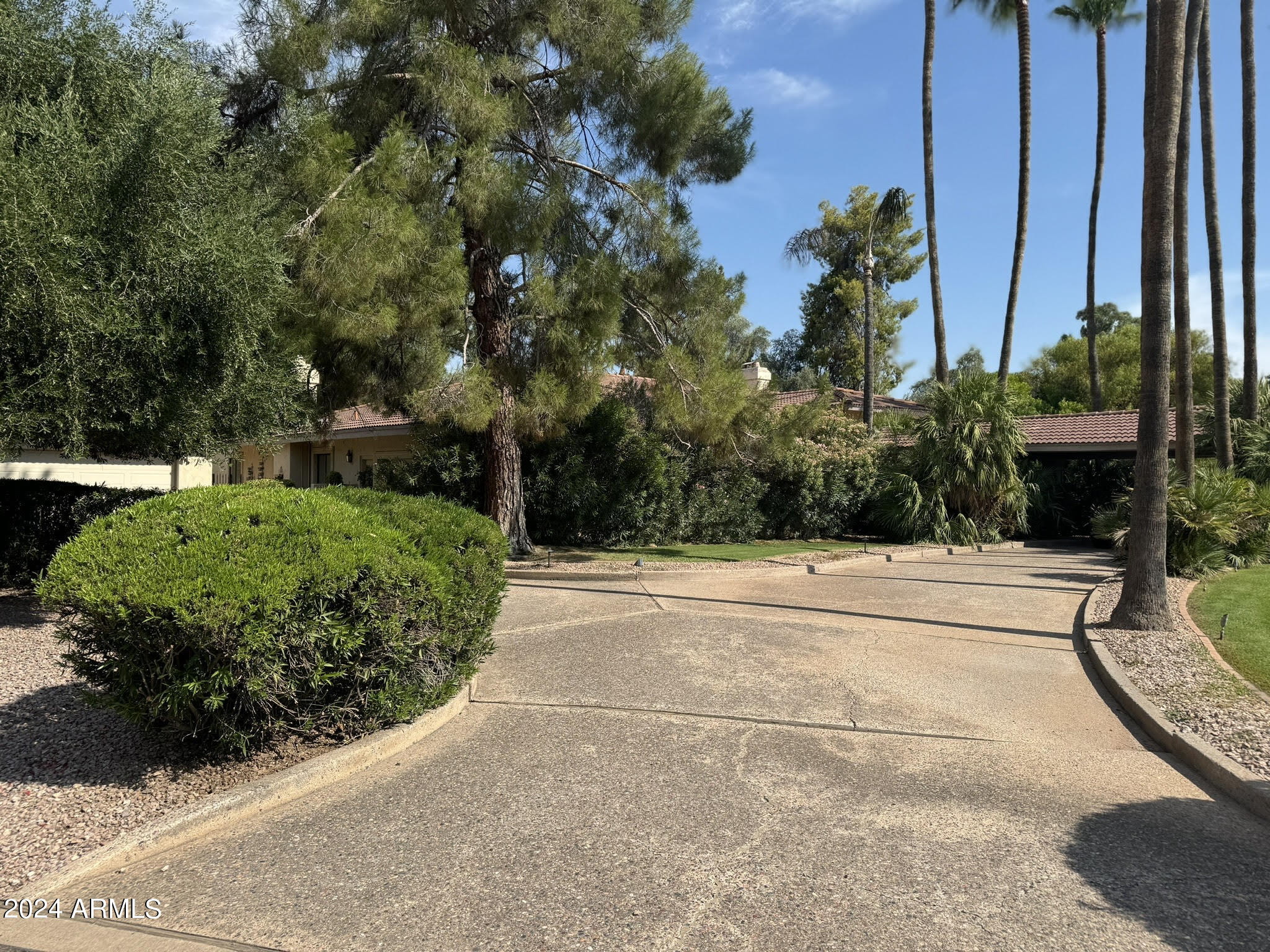 CAMELBACK COUNTRY CLUB ESTATES 3 - Residential