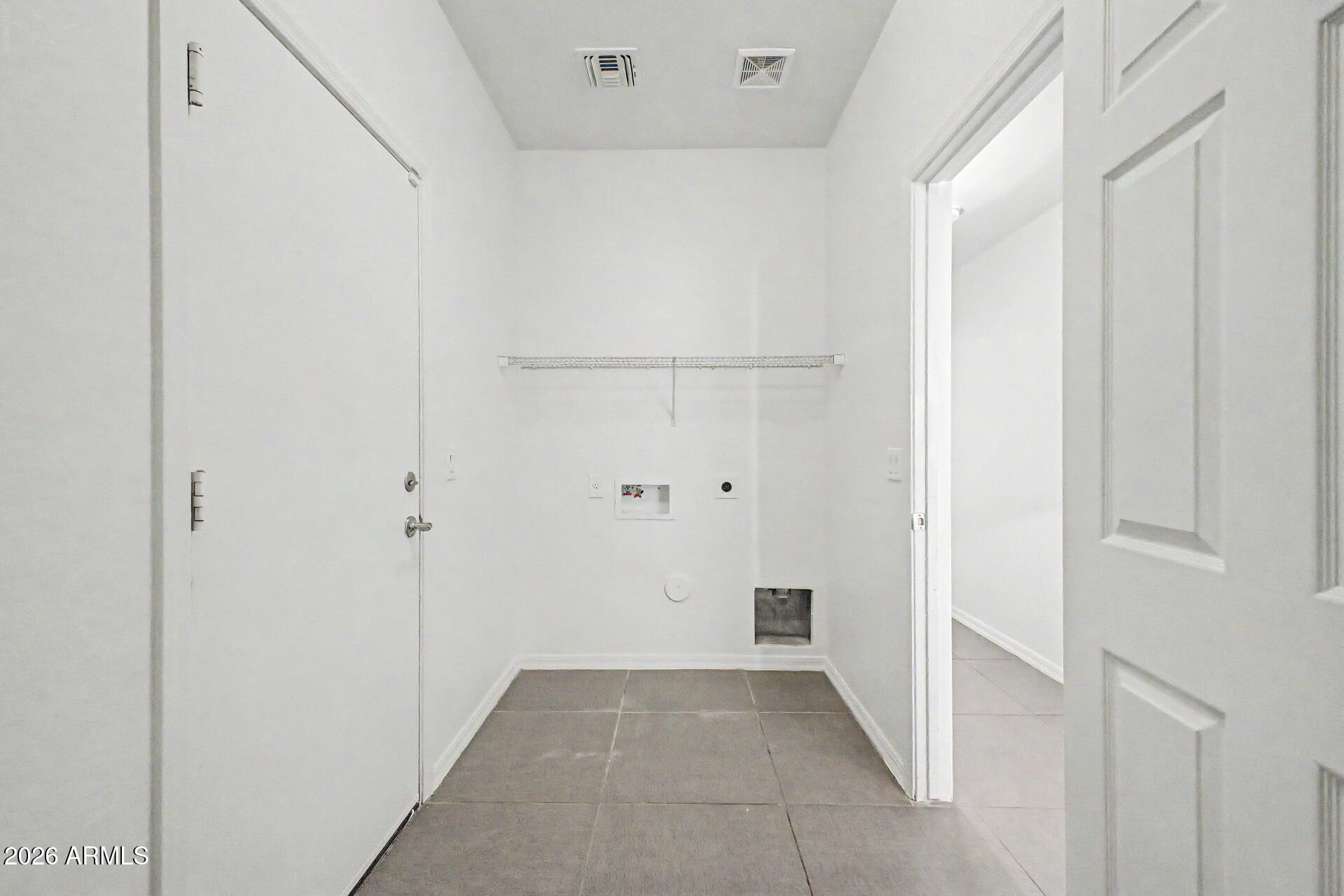 SENITA UNIT 3 - Residential