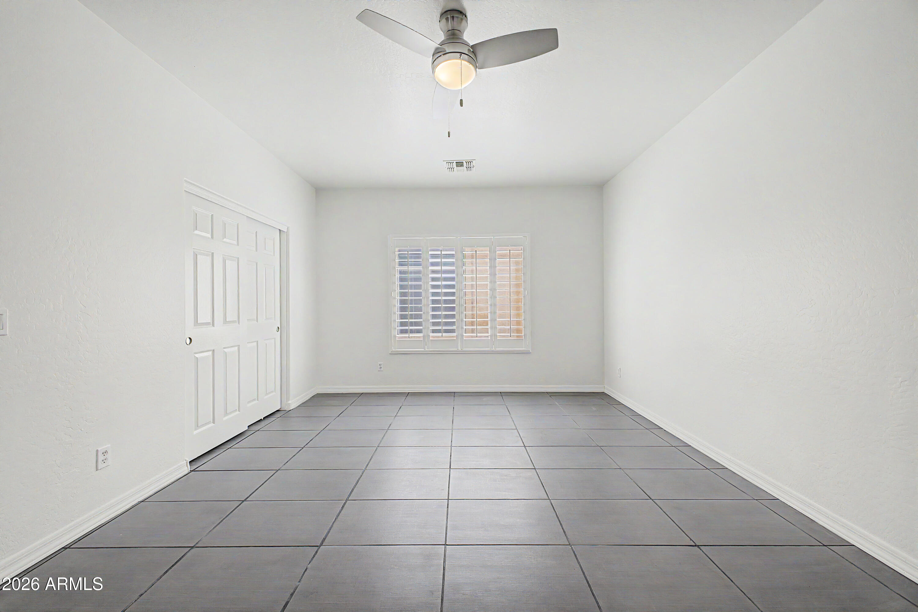 SENITA UNIT 3 - Residential