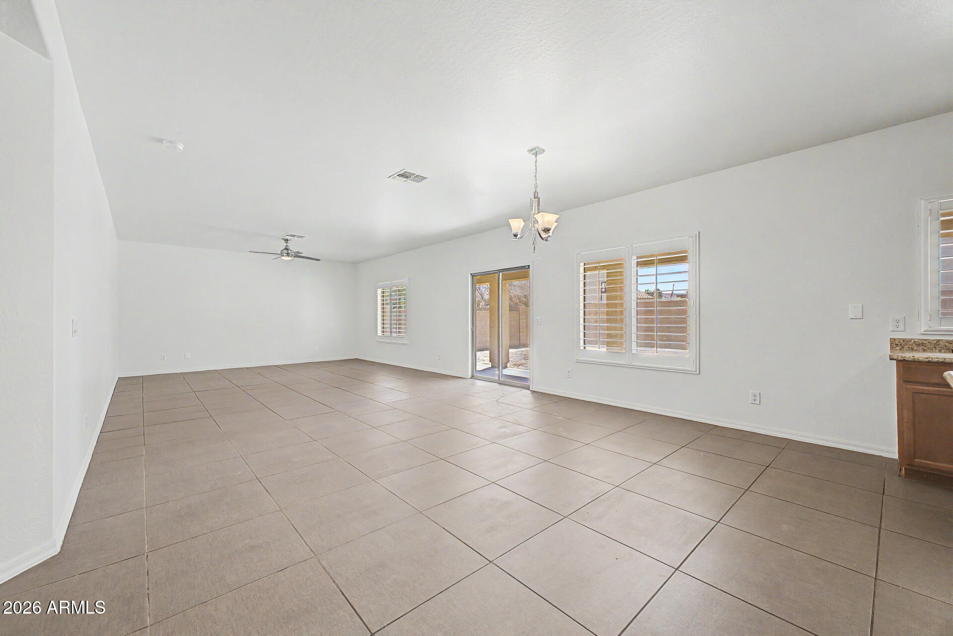 42979 W WILD HORSE Trail