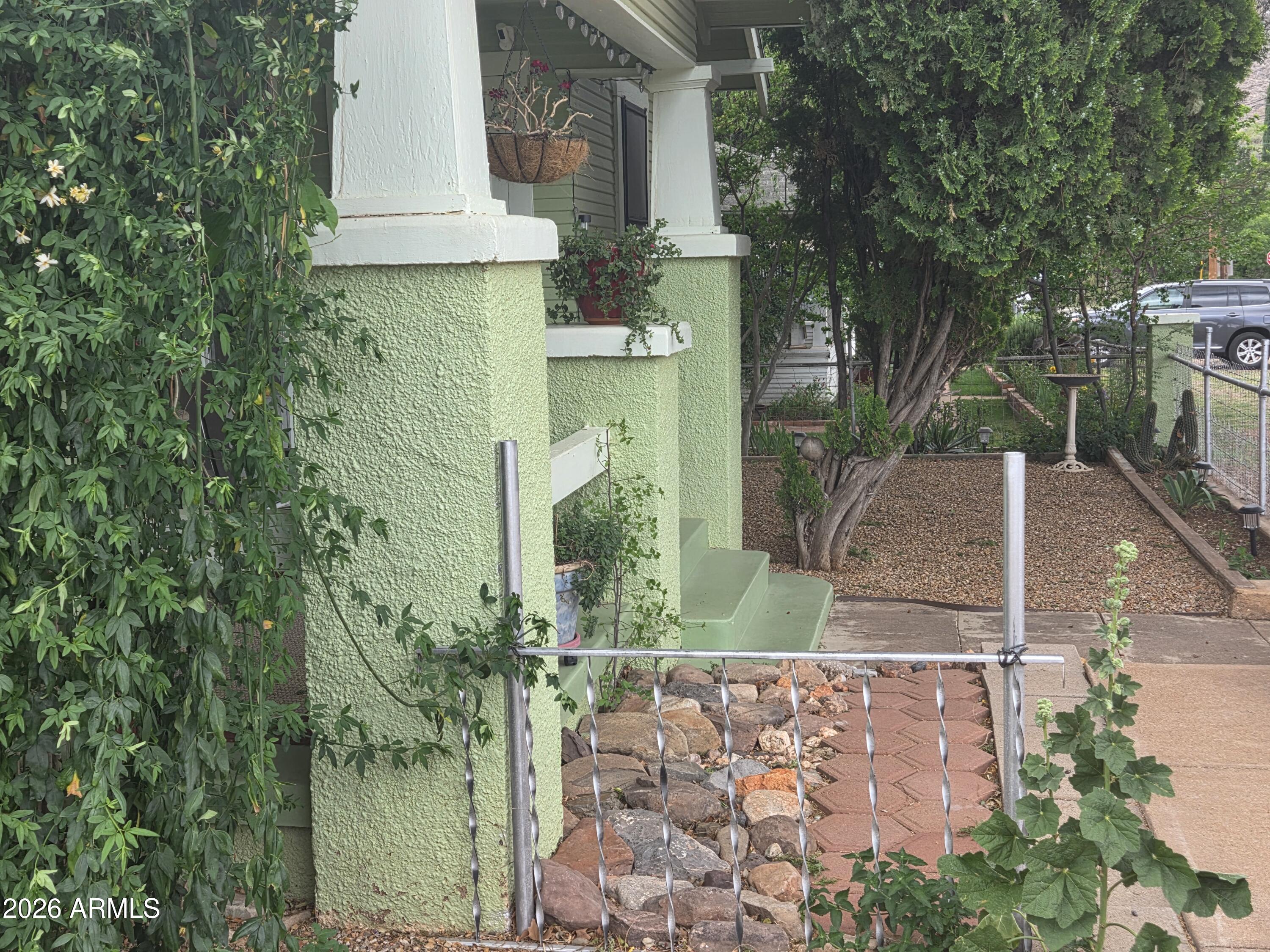 Warren - Residential