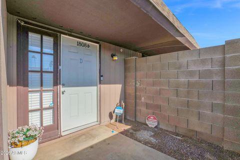 1808 E CENTER Lane D Tempe AZ 85281