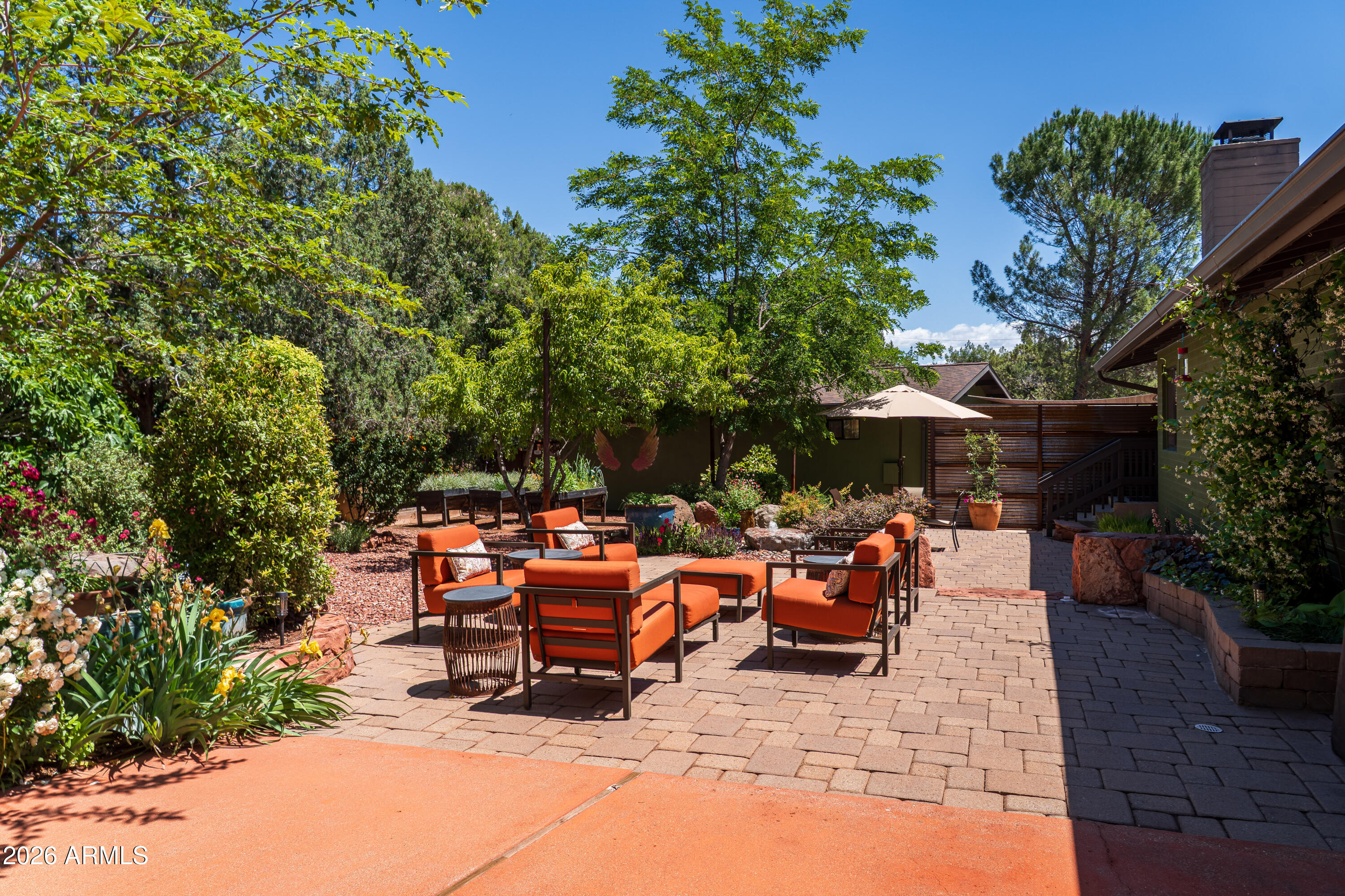 JUNIPER KNOLLS - Residential