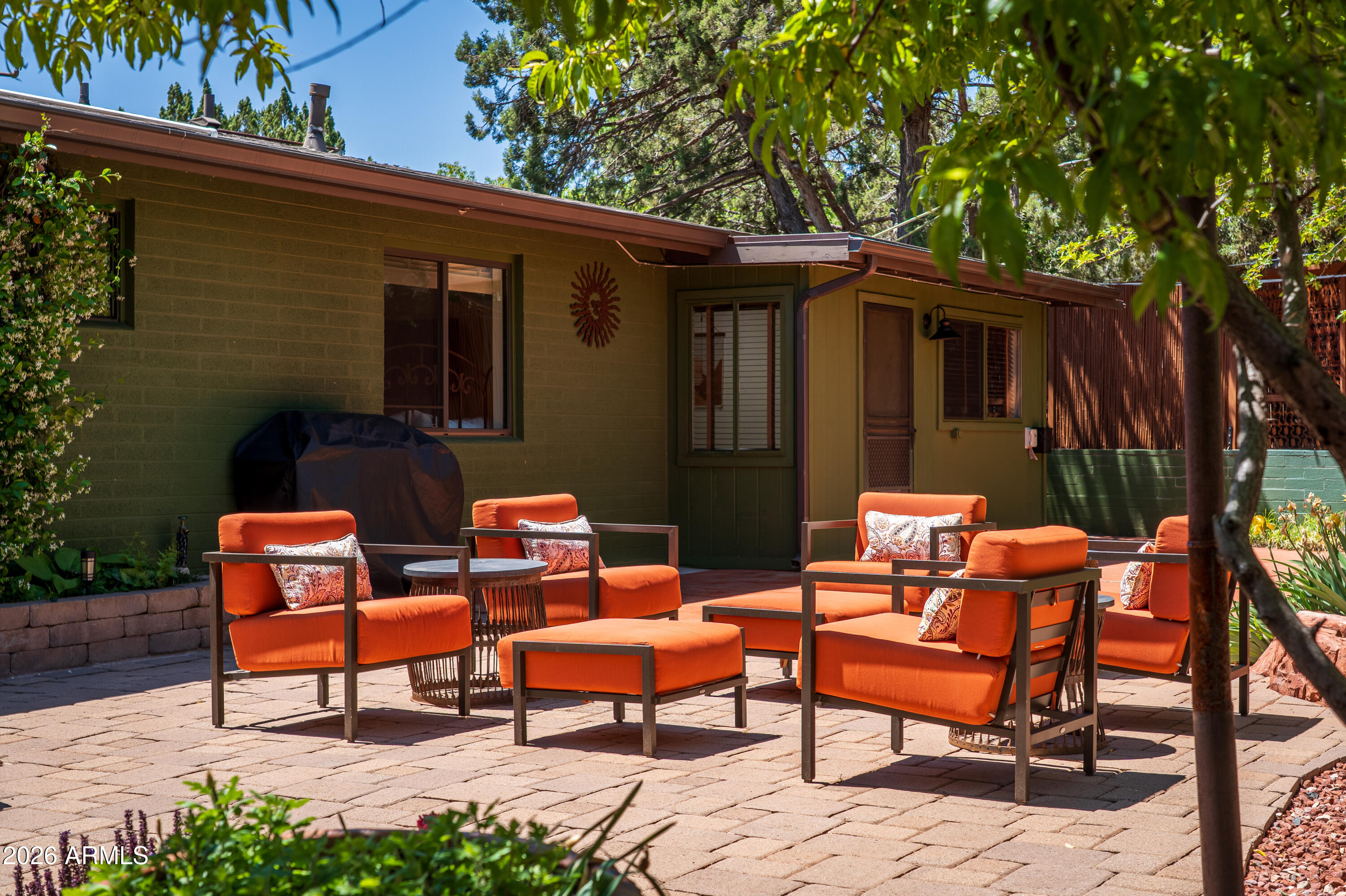 JUNIPER KNOLLS - Residential
